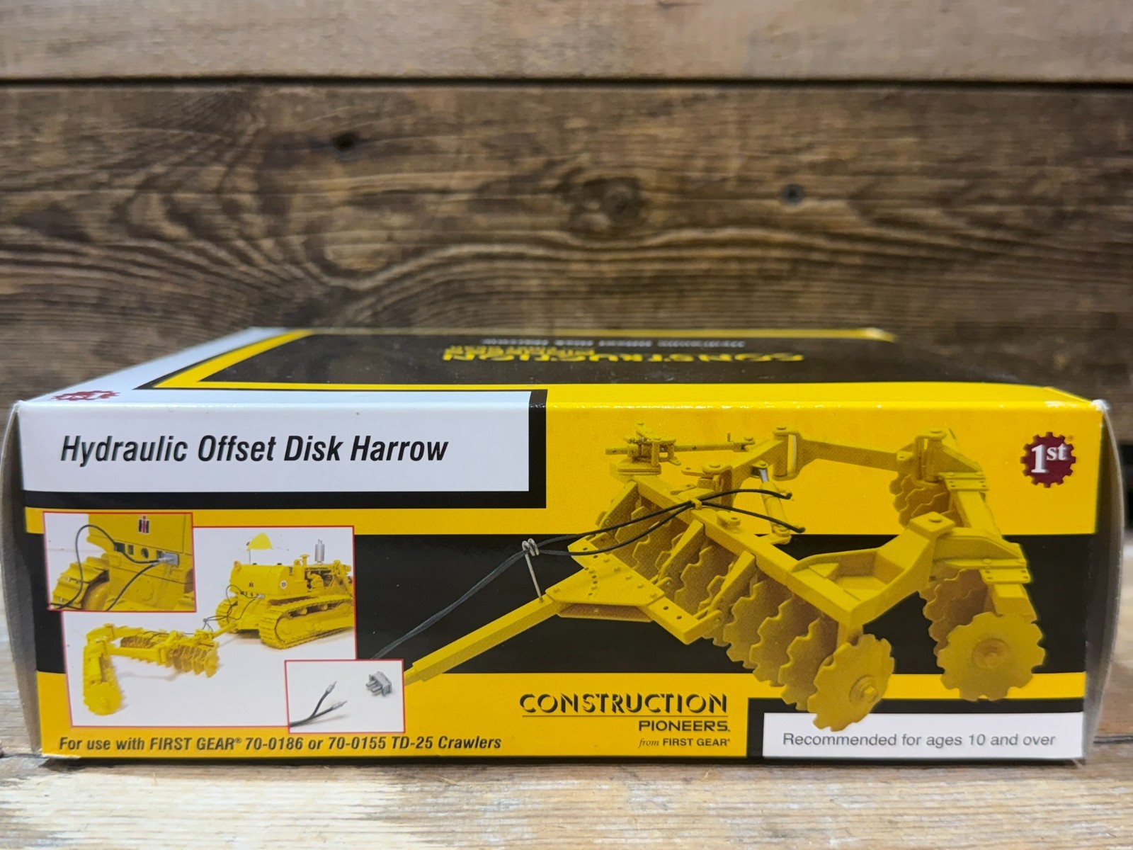 First Gear, Construction Pioneers, Hydraulic Offset Disk Harrow, 1:25 Diecast, N