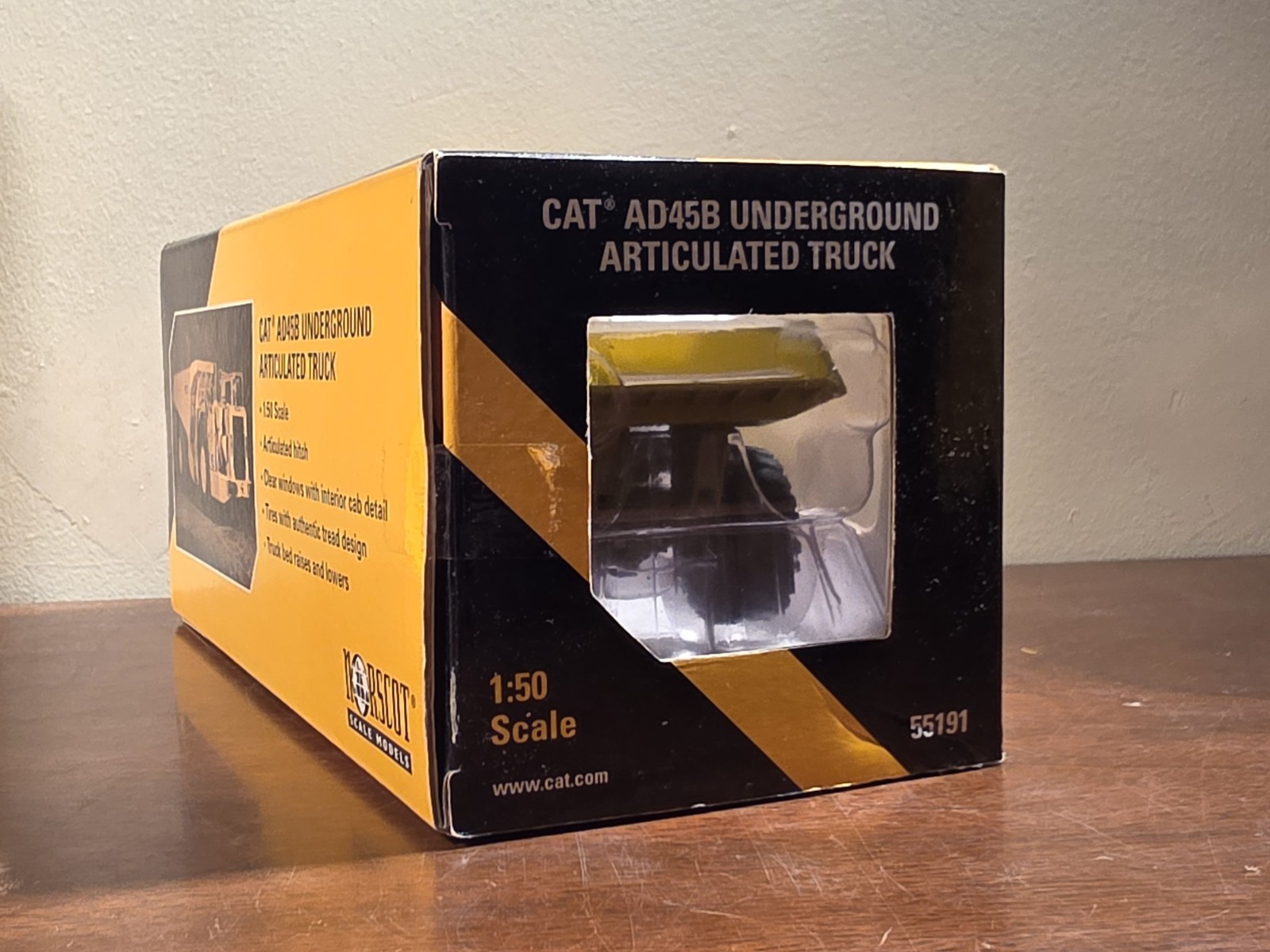 New! Norscot 55191 Caterpillar CAT AD45B Underground Articulated Dump Truck 1:50