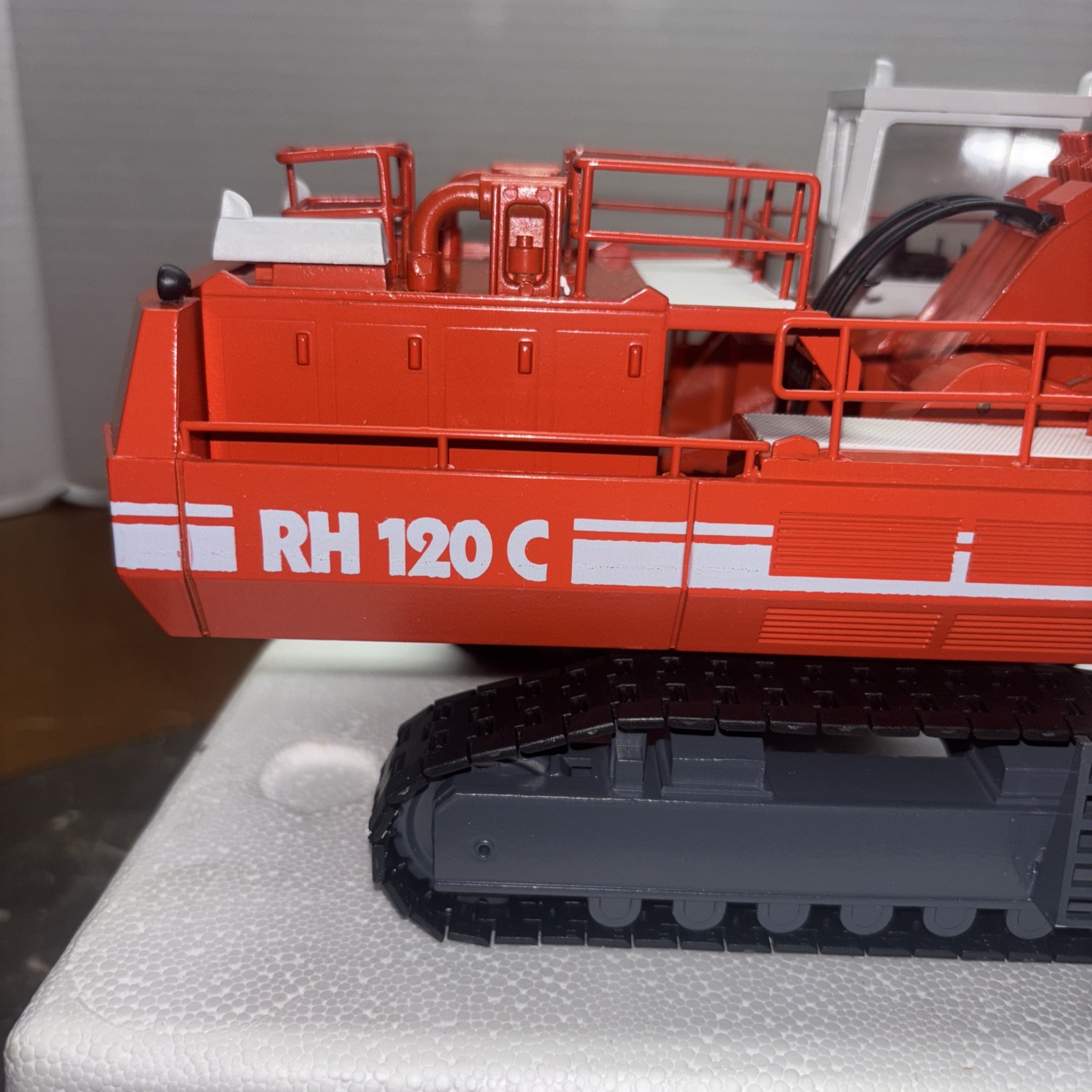 Conrad 1/50, O&K Rh 120 C Mining Shovel , Nice Heavy Model, # 2771