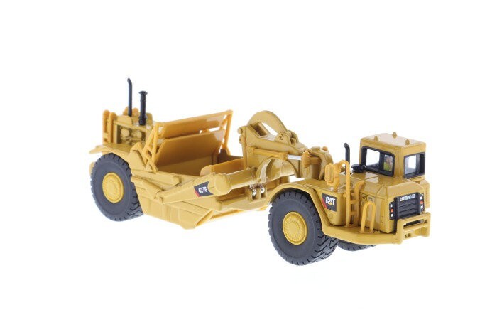 CAT 627G Wheel Tractor Scraper 1:87 HO Scale Model – Diecast Masters – 85134