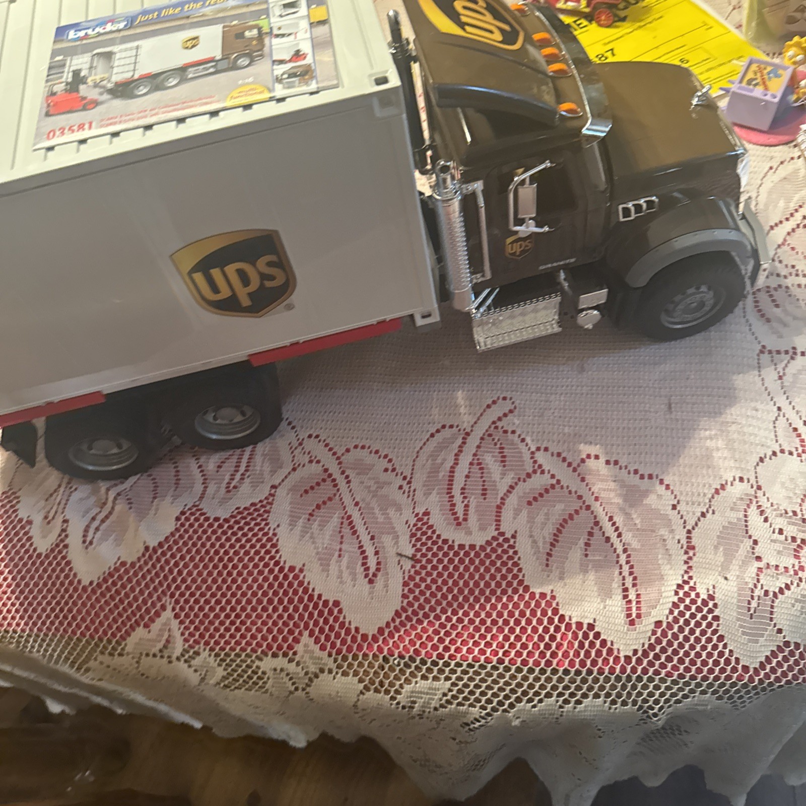 MACK GRANITE UPS TRUCK Made In GERMANY. BRUDER See Pictures