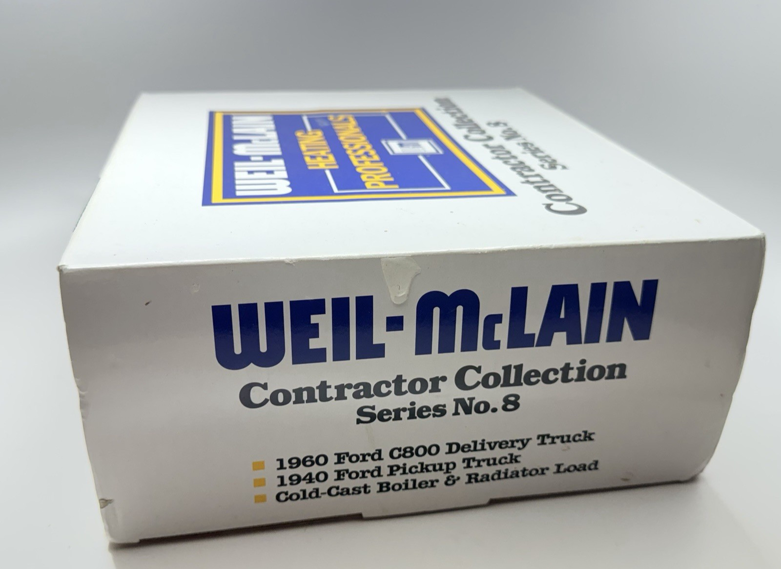 WEIL-MCLAIN CONTRACTOR COLLECTION SERIES NO 8 ’60 FORD ’40 TRUCK SET ERTL