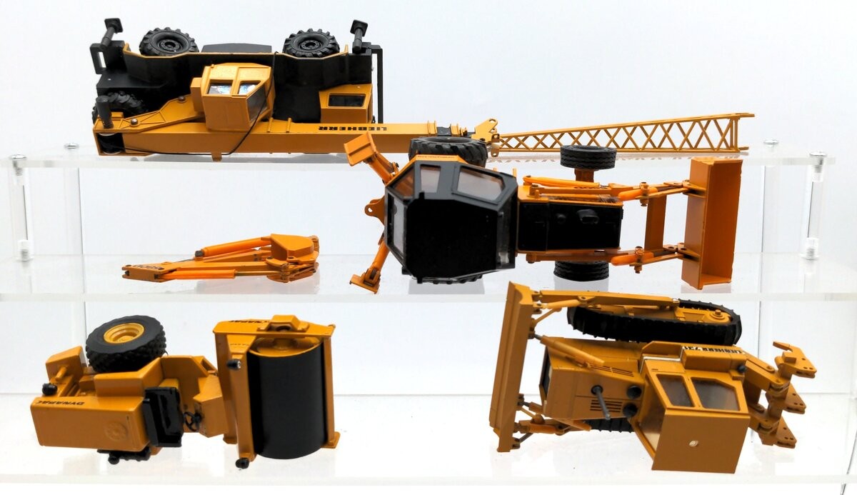 Conrad & Other Die-Cast Assorted Construction Equipment [4]/Box