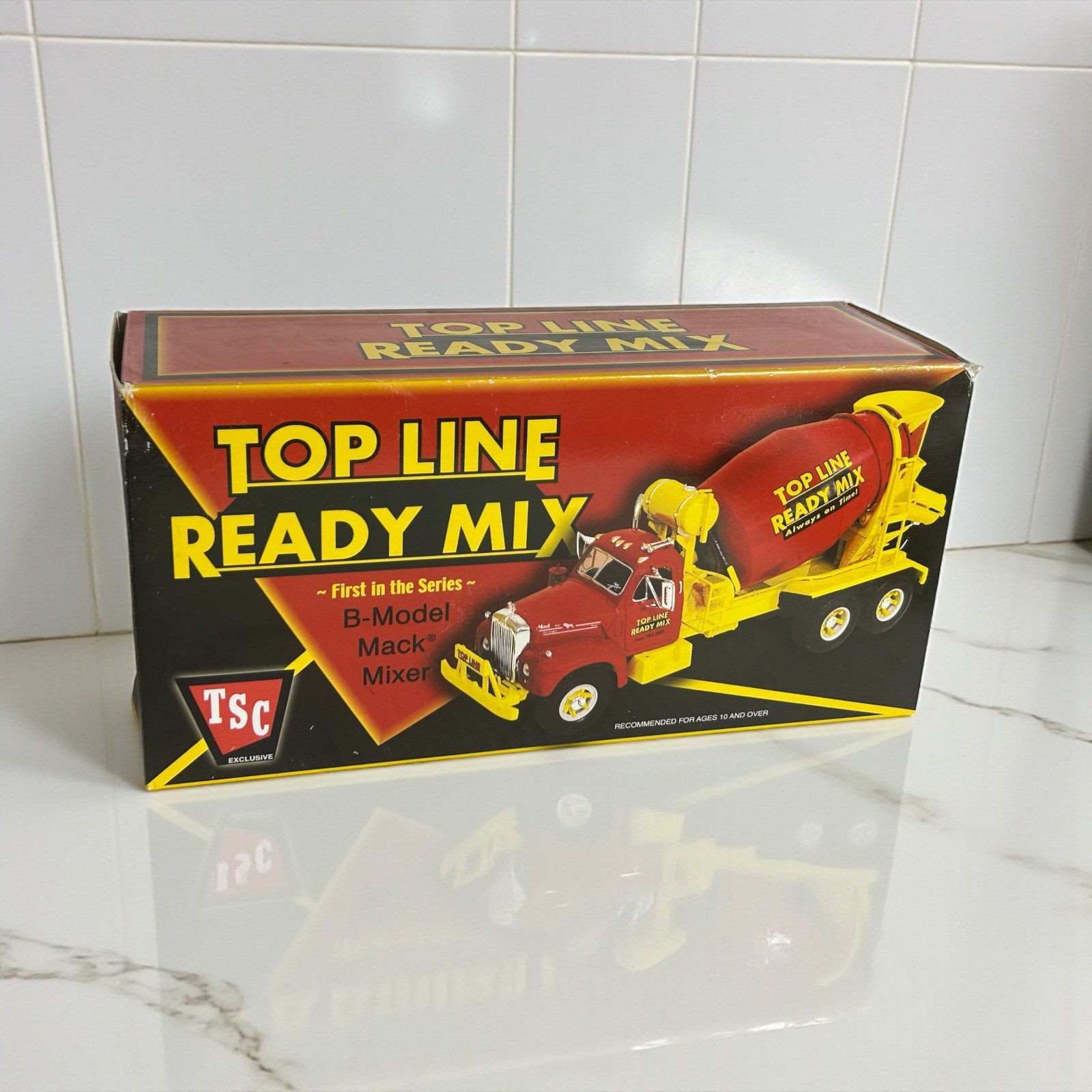 First Gear Top Line Ready Mix B-Model Mack Mixer TSC Diecast Model Truck 1:34