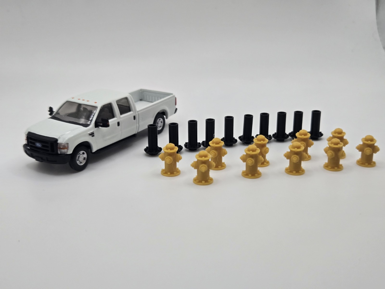 1/87 Scale Fire Hydrant diorama accessory *10 Pack* in Yellow