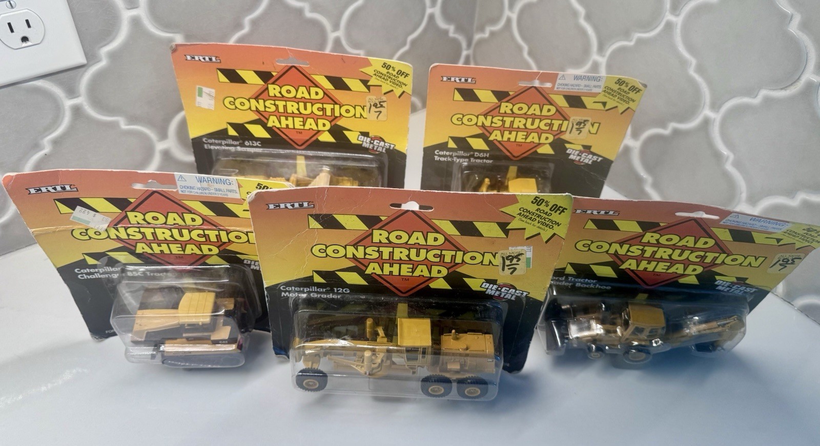 Vintage 1995 ERTL Road Construction Ahead Die Cast Lot Caterpillar CAT