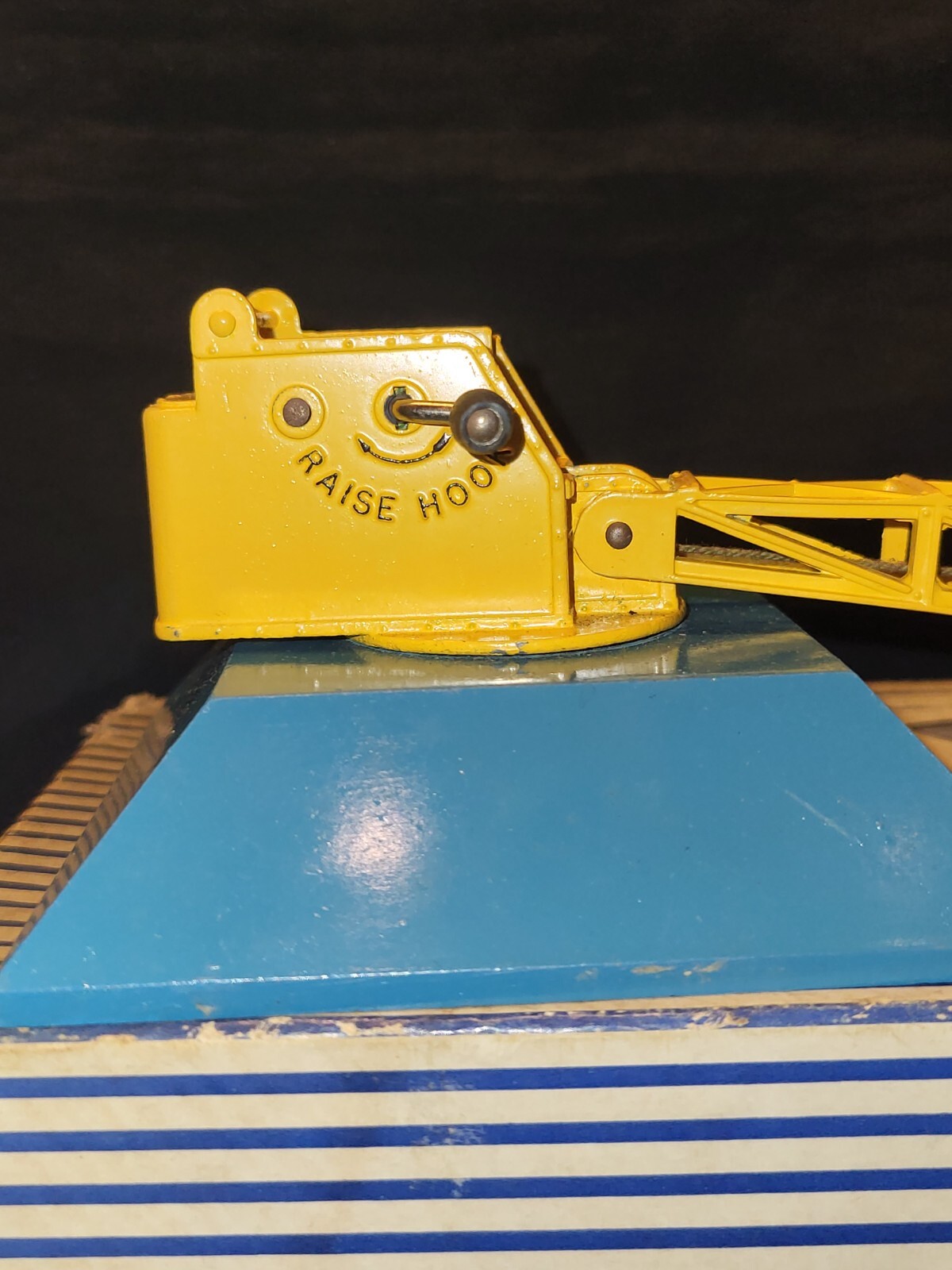 VINTAGE OLD CAST IRON 973 GOODS YARDS CRANE DINKY SUPERTOYS ENGLAND MECCANO 1950