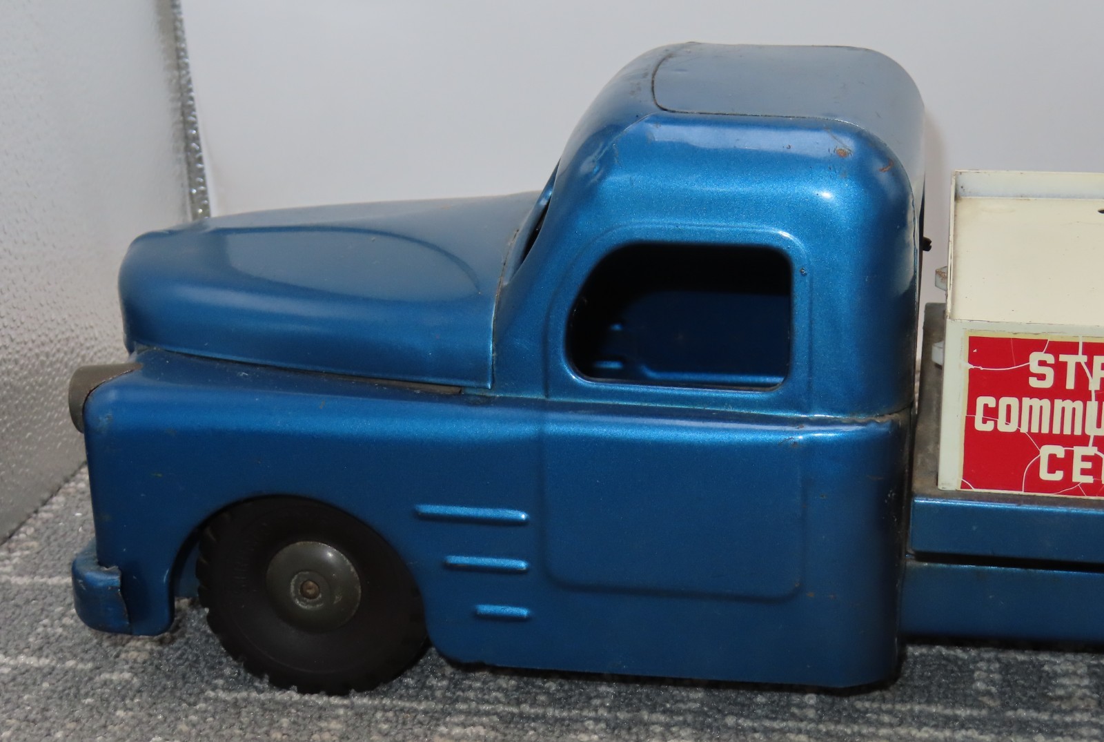 Vintage Structo Toys Communications Center Truck Pressed Steel USA