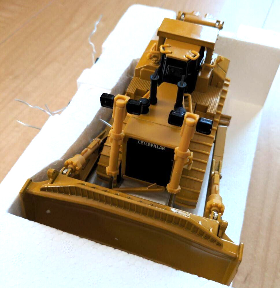 Cat D11R Track-Type Tractor without box