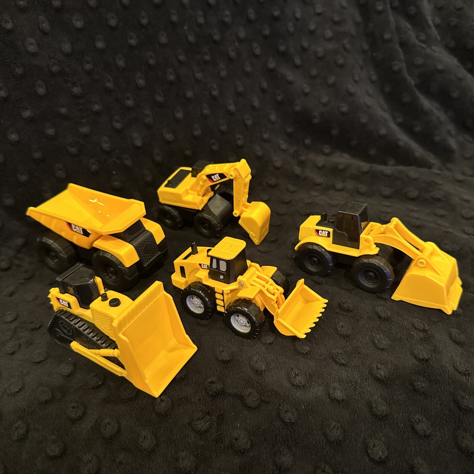CAT Mini Machines 5 Piece Toy Set – Bulldozer, Dump Truck, Loader, & More