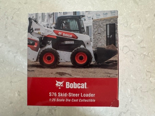 Bobcat S76 Skid-Steer Loader – Norscot 1:25 Scale Diecast Model #7367308 New
