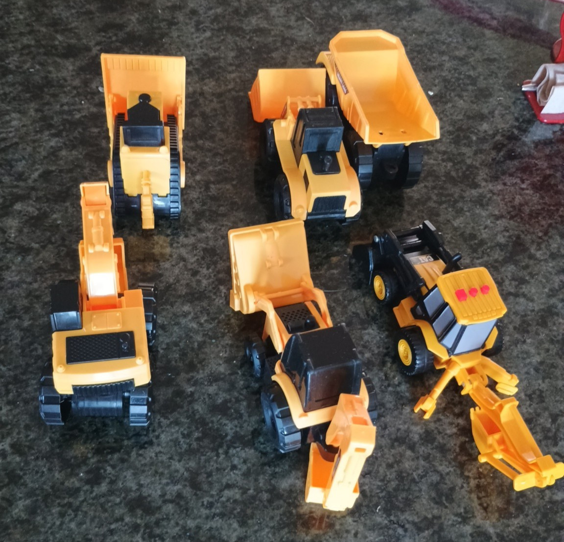 Cat Mini Machines Lot Of 7 Construction Vehicles Toy Plastic Yellow And Black