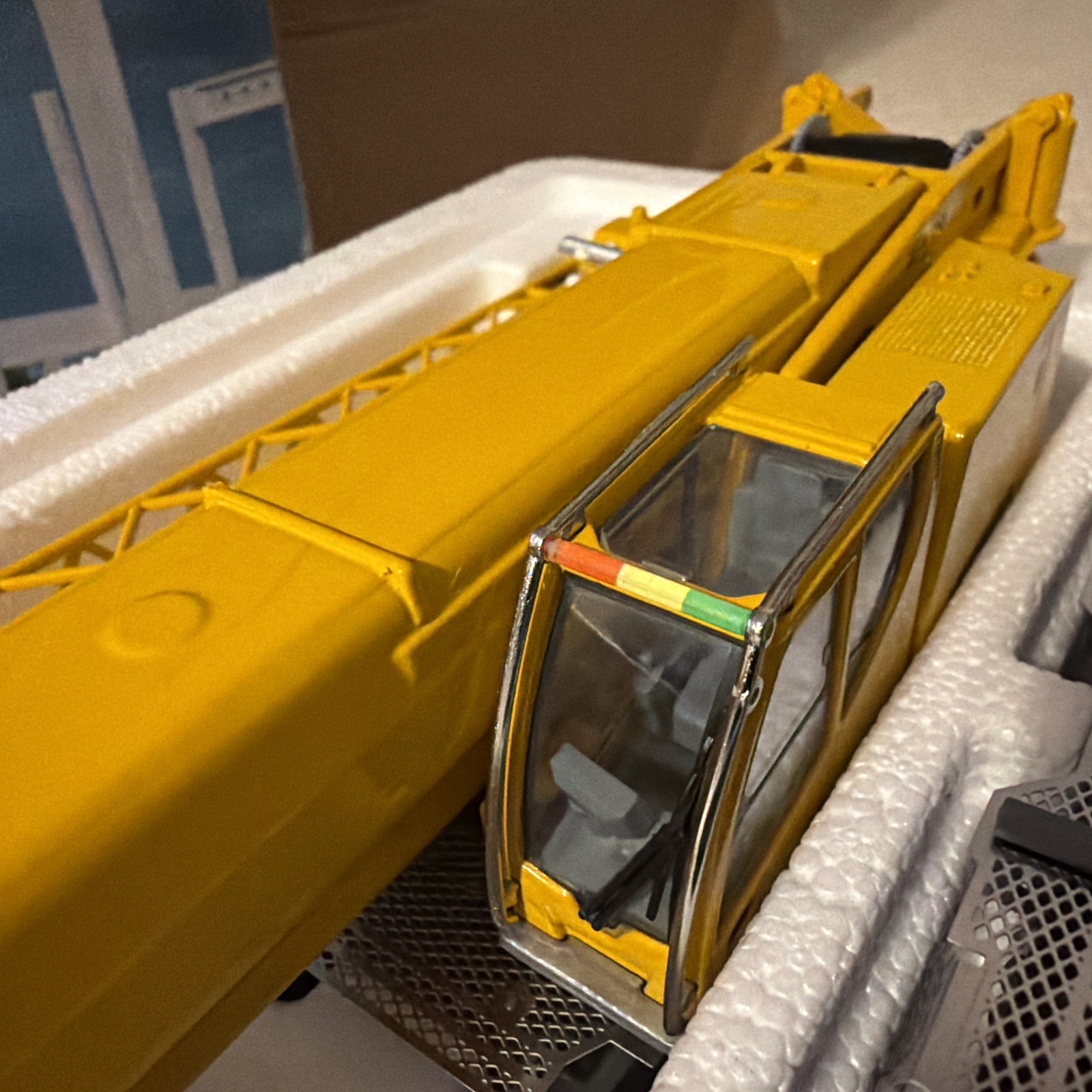 Liebherr LTR 1220 Telescopic Crawler Crane – Conrad 1:50 Scale Model #2746/0 New