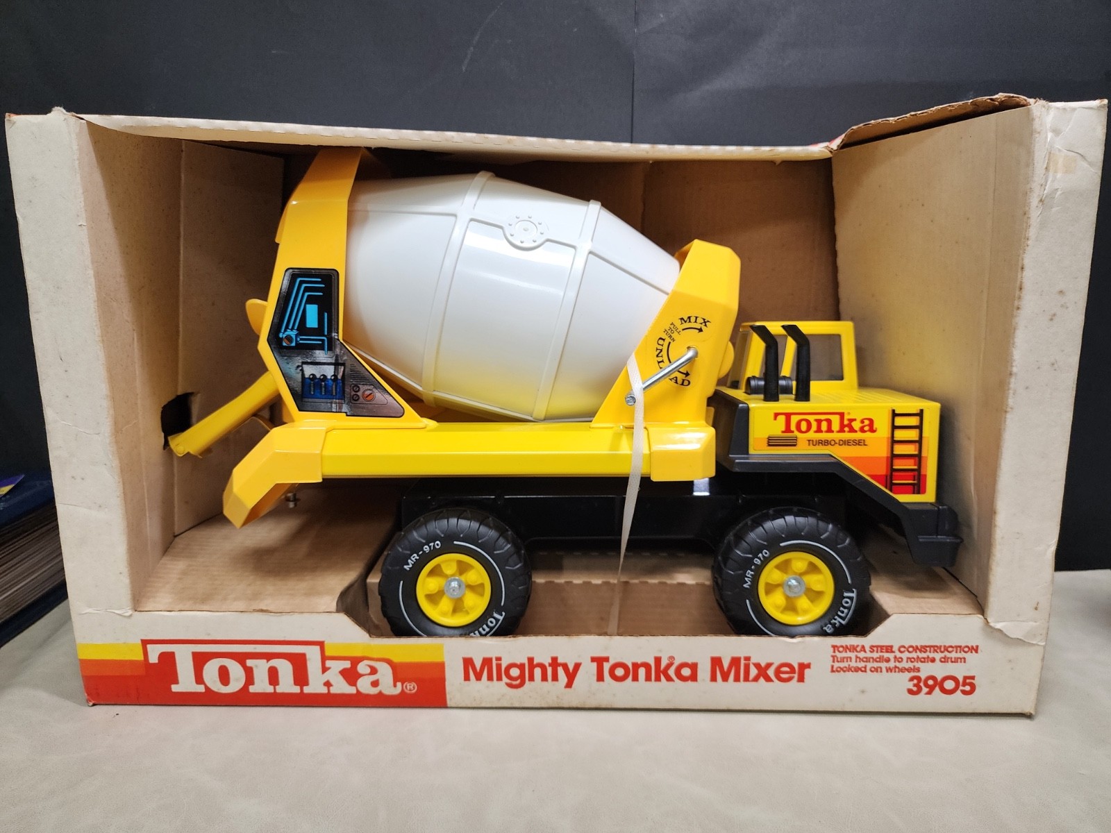 1983 VINTAGE Tonka Turbo-Diesel Mighty Cement Mixer No. 3905 NEW ORIG BOX RARE