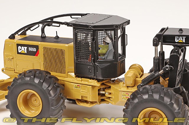 Diecast Masters 1:50 555D Wheel Skidder