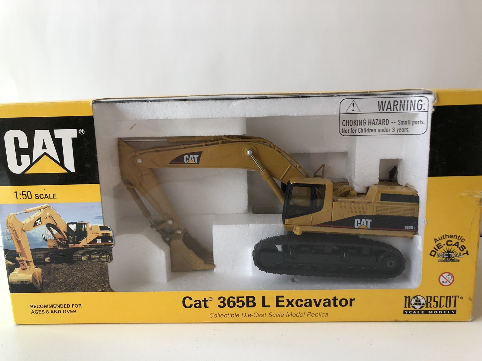 Norscot CAT 365B L Excavator Model #55058 1:50 NIB