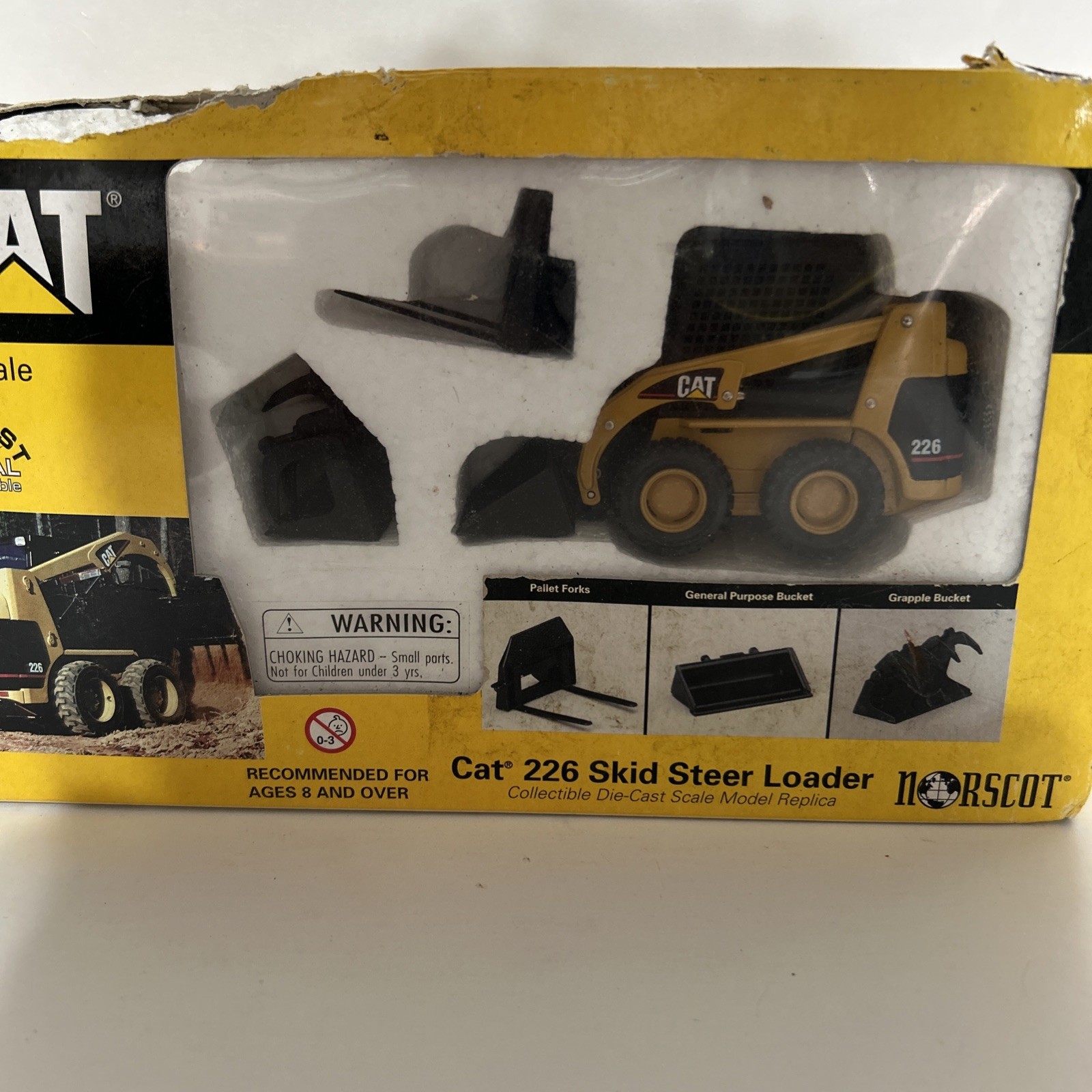 Norscot CAT 226 Skid Steer Loader With Forks, Bucket & Grapple 1:32 box 1