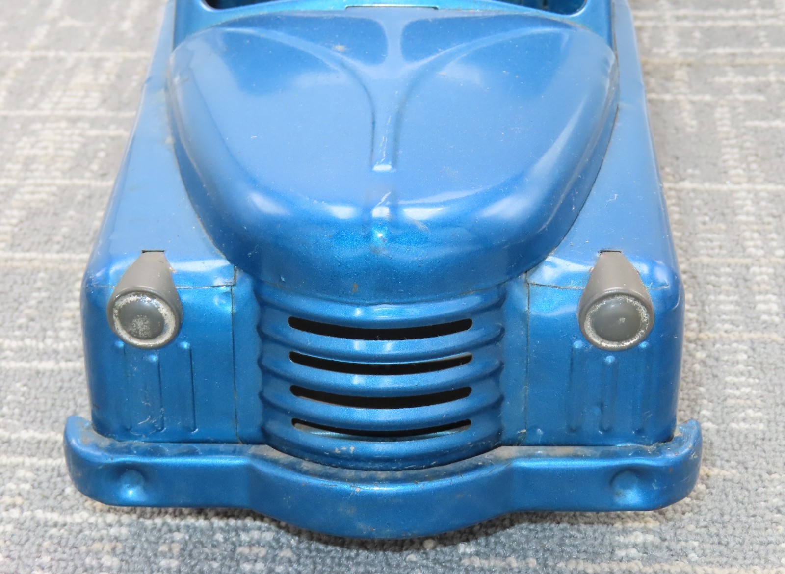 Vintage Structo Toys Communications Center Truck Pressed Steel USA