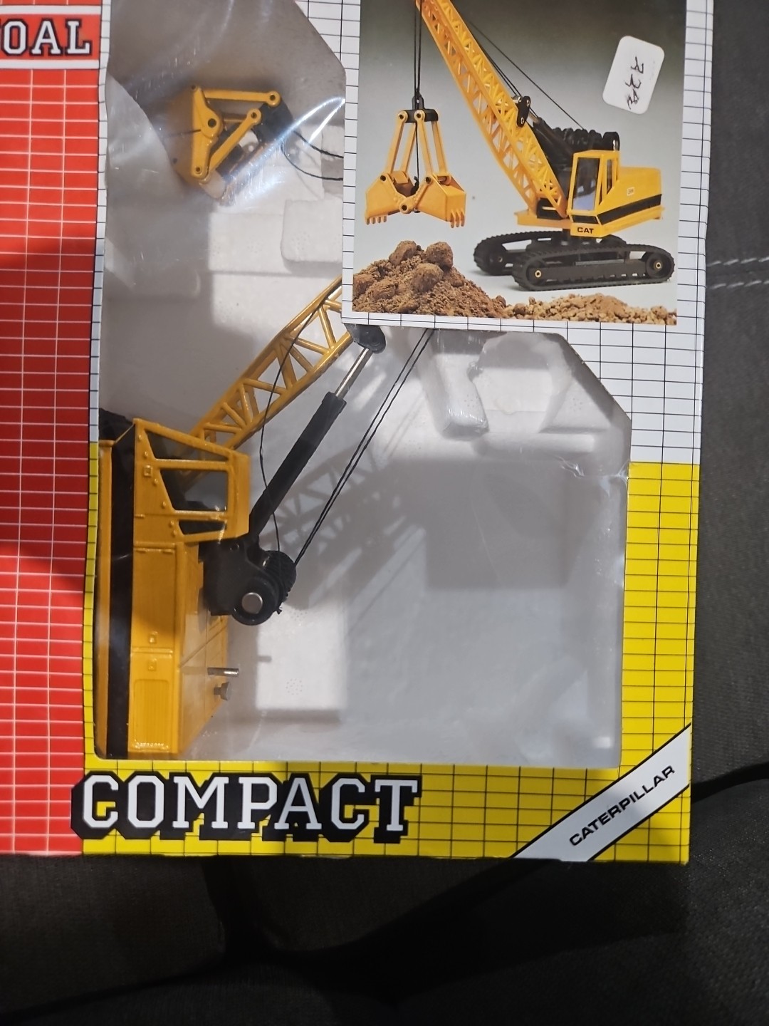 Joal Compact Caterpillar Digging Crane #225 Diecast 1/70 Scale Spain NEW (322)