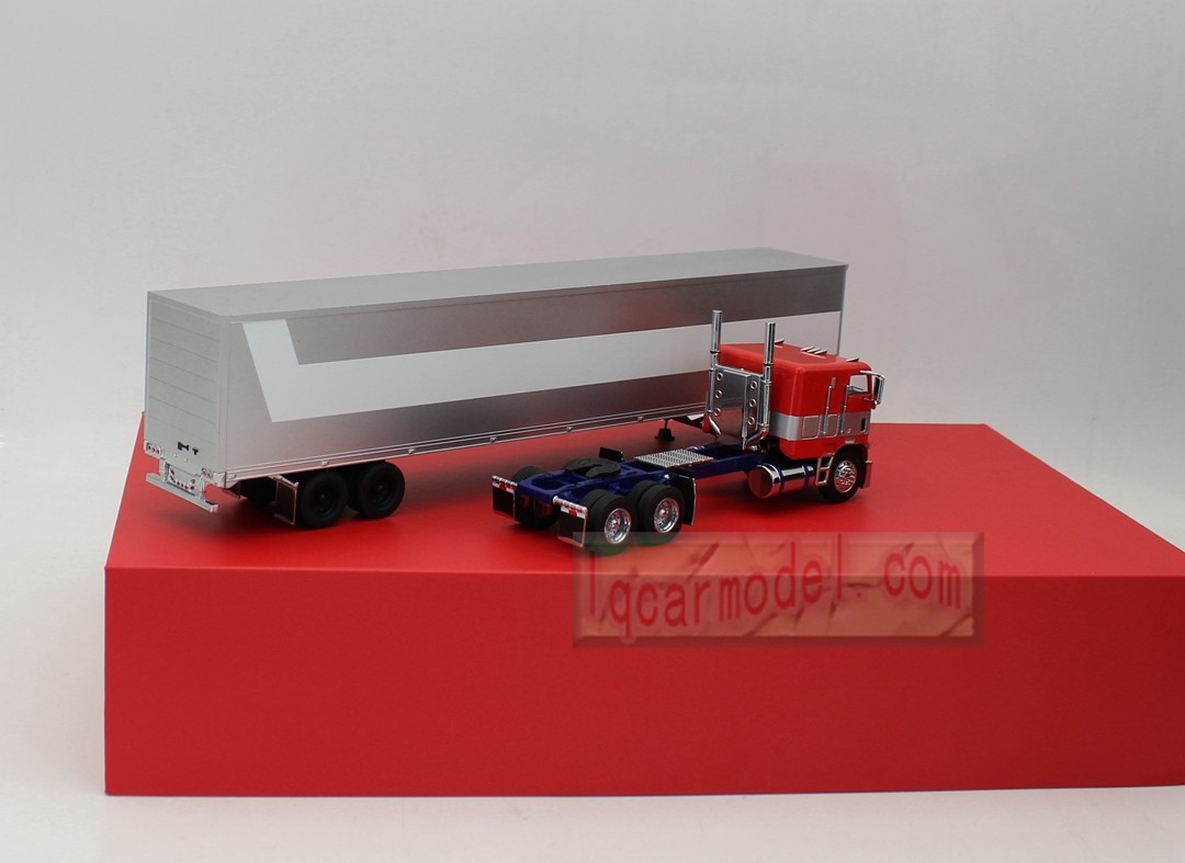 1/64 596 2026 HEC Peterbilt Optimus Prime Truck Car model Diecast