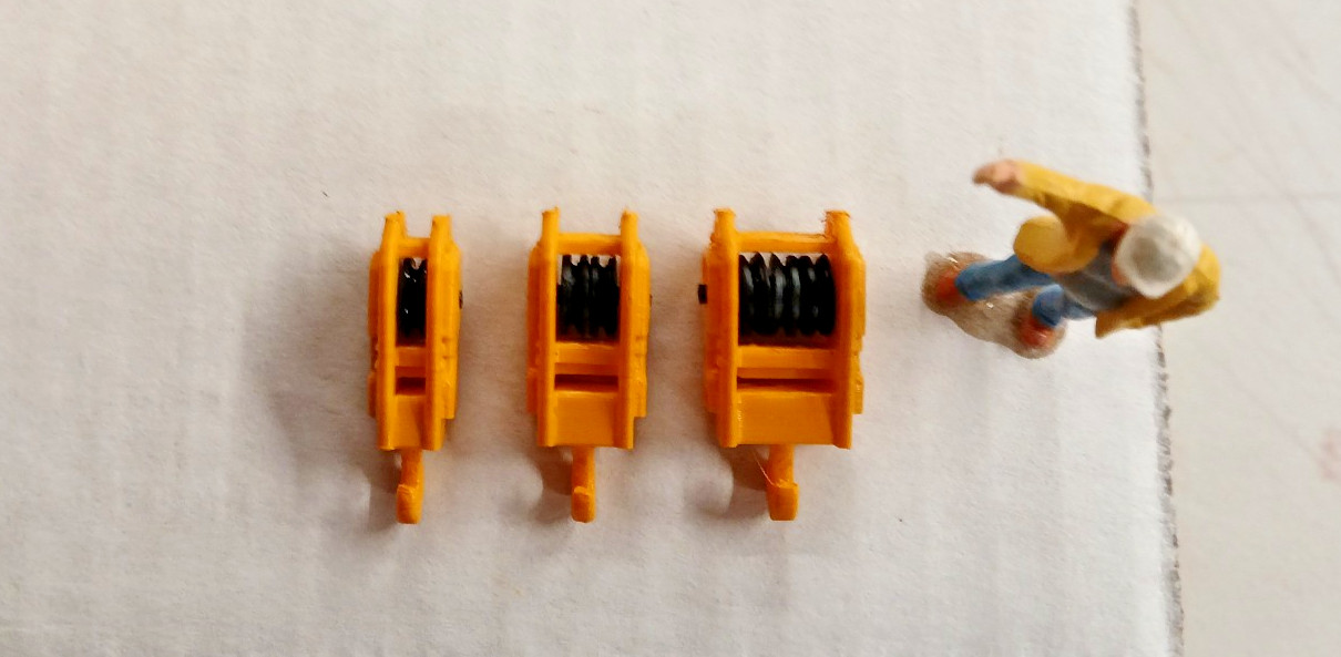3D Hook Block Set w/ Working Rolling Pulleys. Authentic Liebherr Yellow. 1/50th