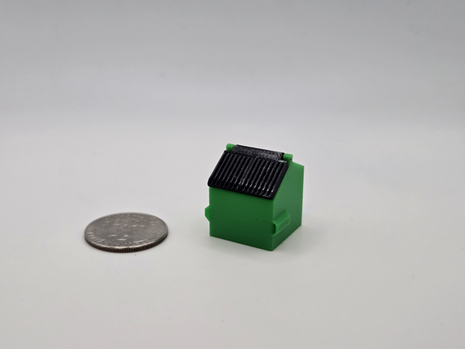 1/87 Scale 8 Yard Dumpster in Green