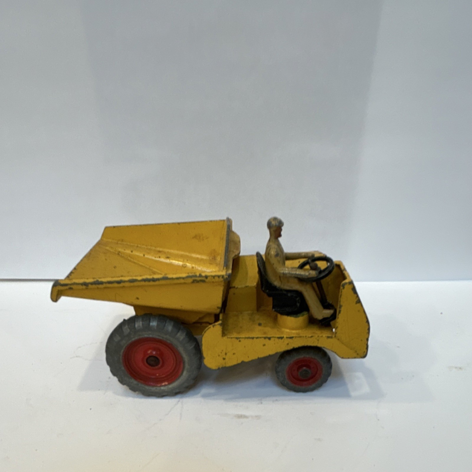Dinky Supertoys Diecast Yellow Dump Truck Red Gray Construction Vehicle