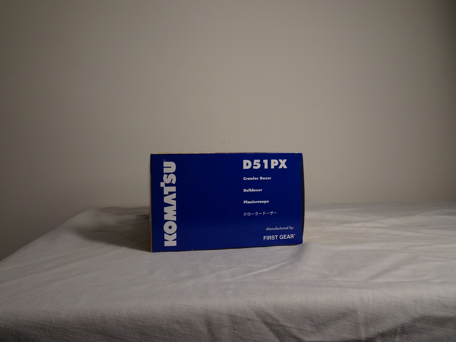 KOMATSU D51PX CRAWLER DOZER First 1st Gear 1:50 scale