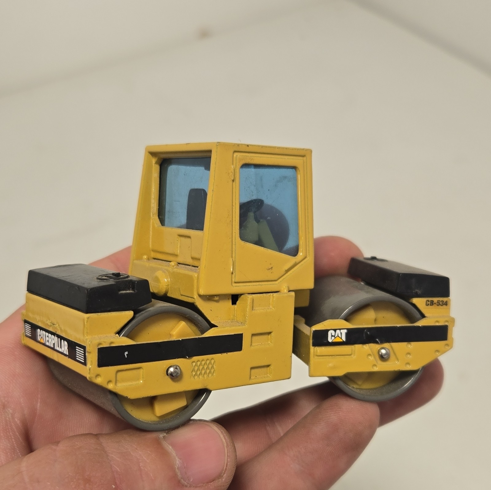 Joal 1/50 Scale Die Cast Caterpillar CB-534 Asphalt Roller