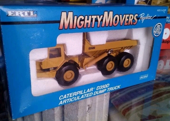Ertl 1:50 Mighty Movers Caterpillar CAT D350D Articulated Dump Truck