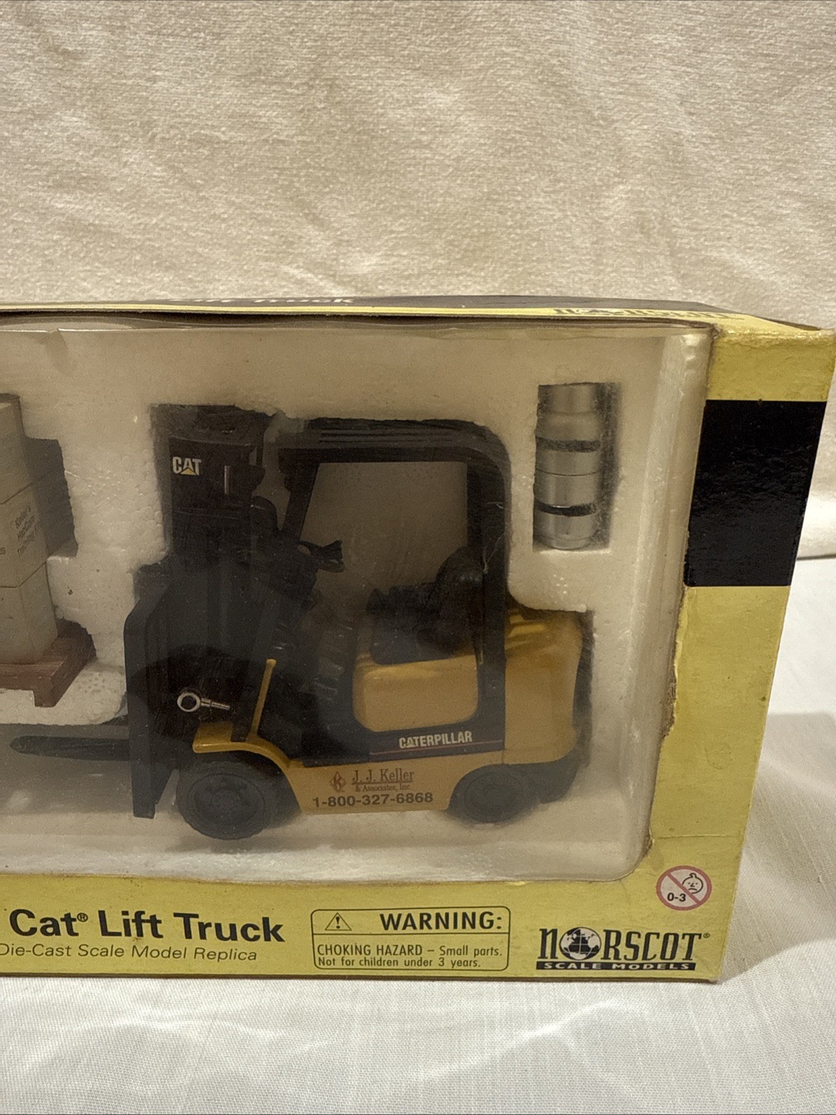 GC25K Cat Lift Truck By Norscot Die-cast It Was Giving To Jj Keller Employees ￼