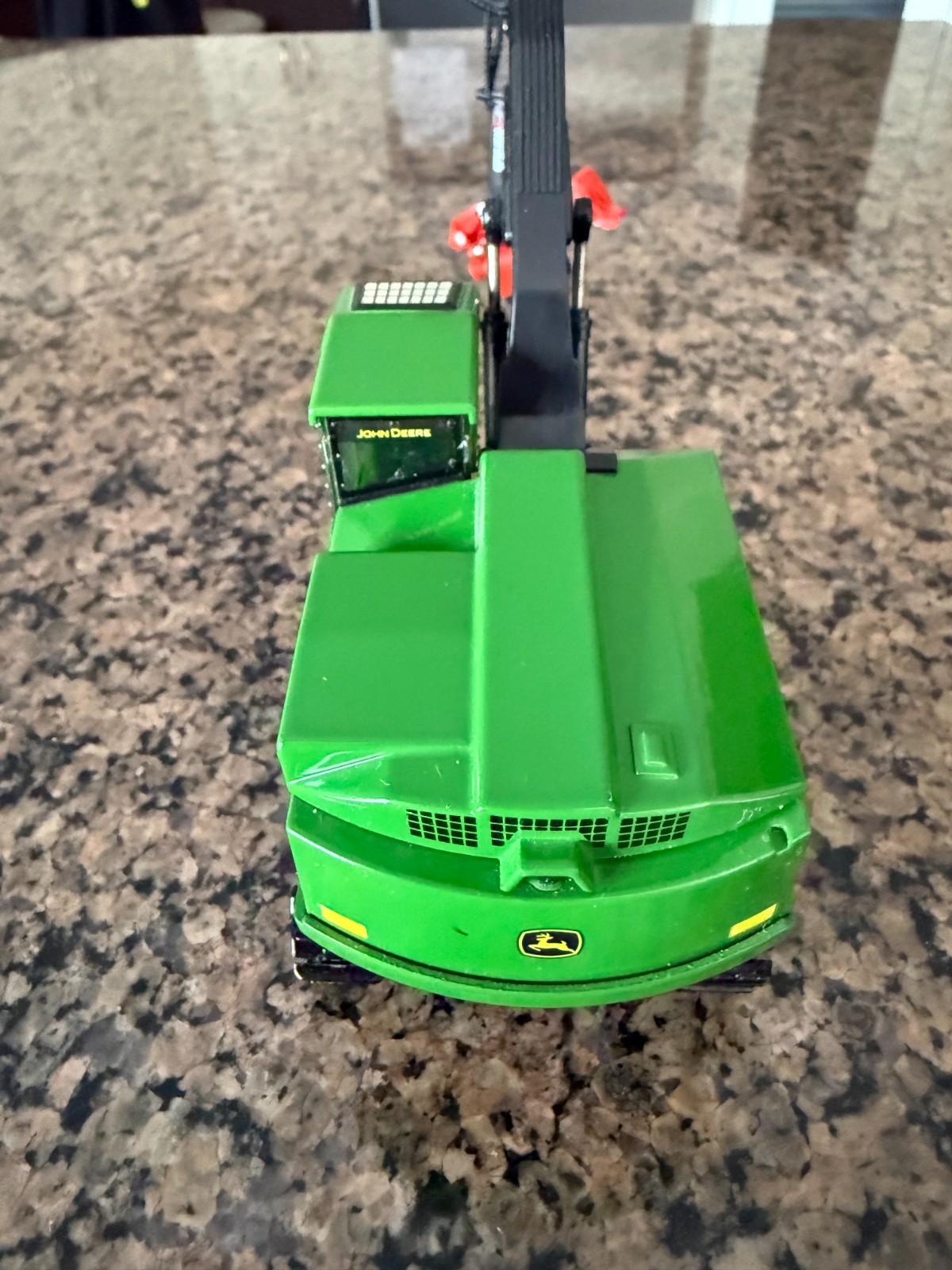 1/50 JOHN DEERE 909KH LOG HARVESTER