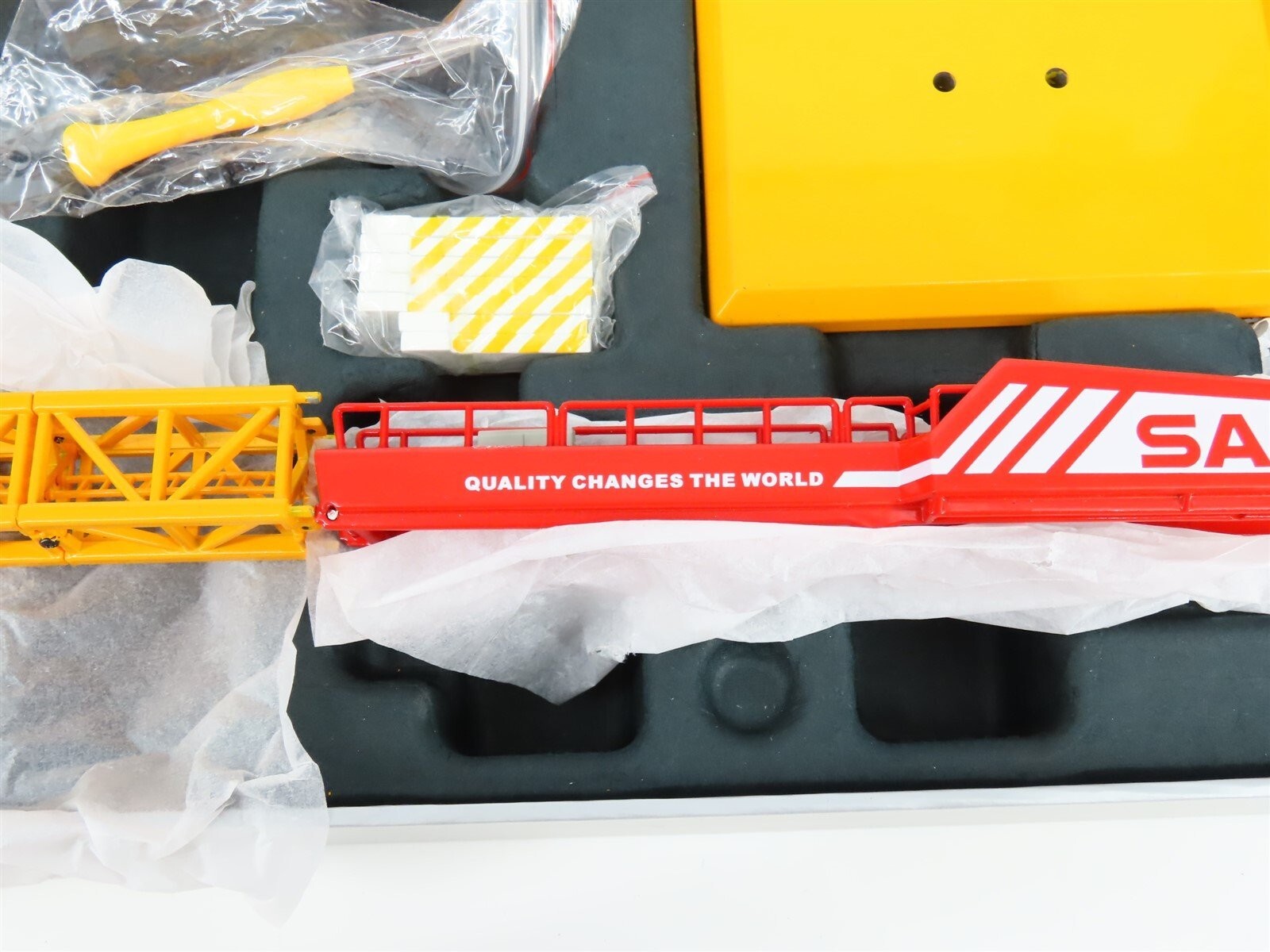 Sany Tower Crane – Red/Yellow – China 1:75 Scale Diecast Model New