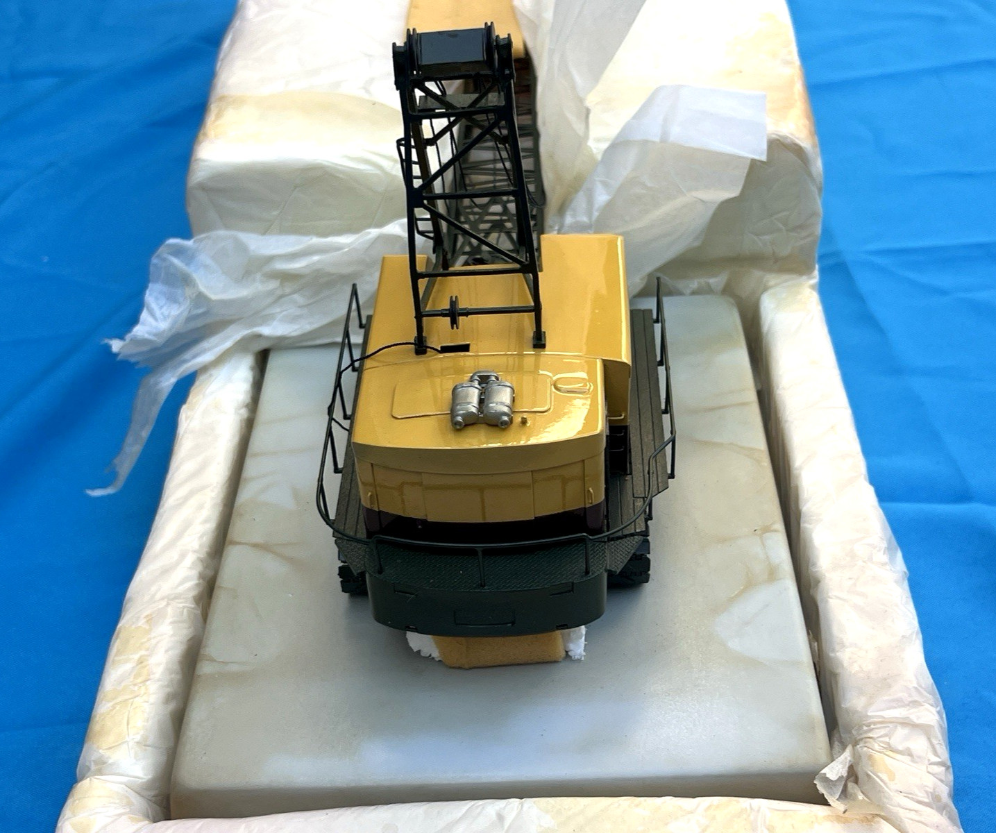 Rare Vintage Bucyrus 88-B Dragline Model II Crane Limited /500 – Stained Base