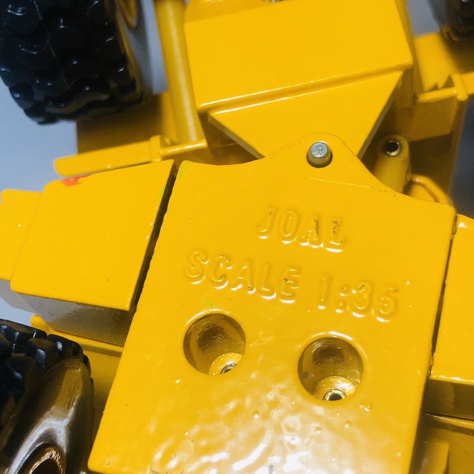Joal Diecast JCB 456B ZX 456 B 1:35 Scale Metal Model Tractor Loader Yellow