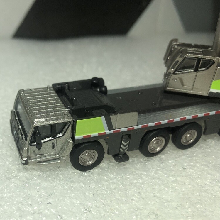 ZOOMLION 1:120 ZAT2000V753 ALL TERRAIN CRANE Construction Machine Diecast Model
