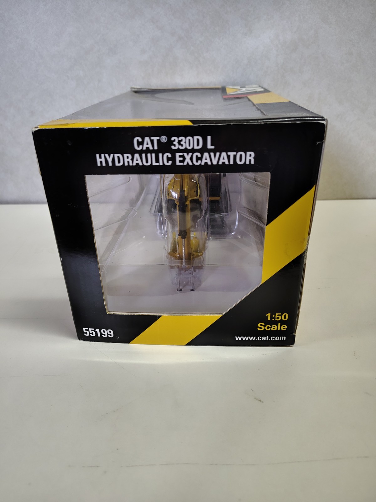 Norscot 55199 Cat 330D L Hydraulic Excavator Collectible Die Cast 1:50