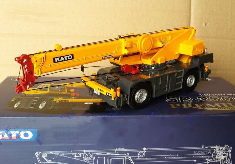1:50 SR-250Ri ROUGHTER 25 Crane Constuction Machine Equipment Diecast Model