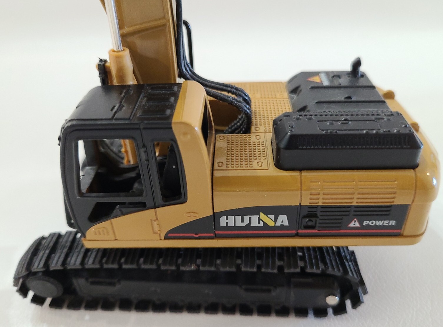Hulna Exavator Construction Top Truck Toy Diecast Metal 7.5″ long Read⬇️