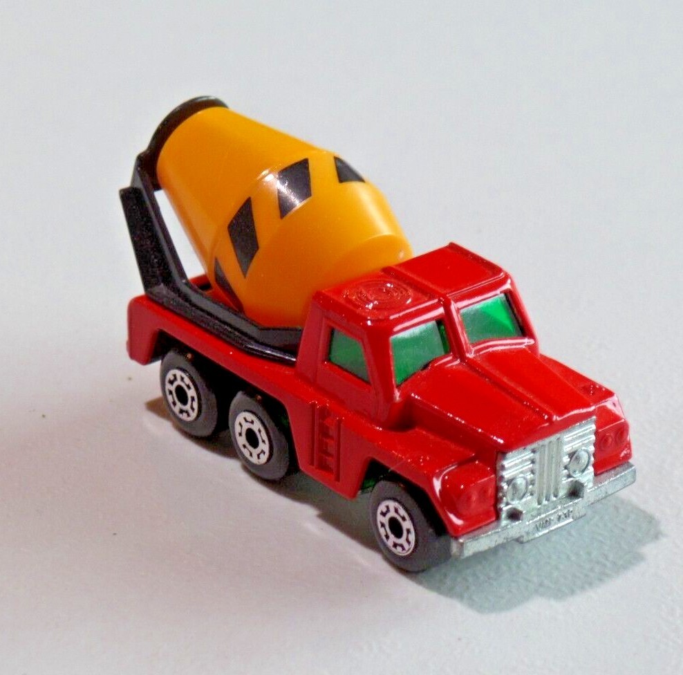 Matchbox Superfast Cement Truck Red Black Slashes Barrel England 1976 A457