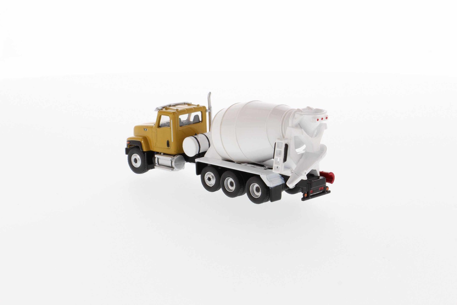 DM 1:87 CAT CT681 concrete mixer model engineering vehicle model quality 85512