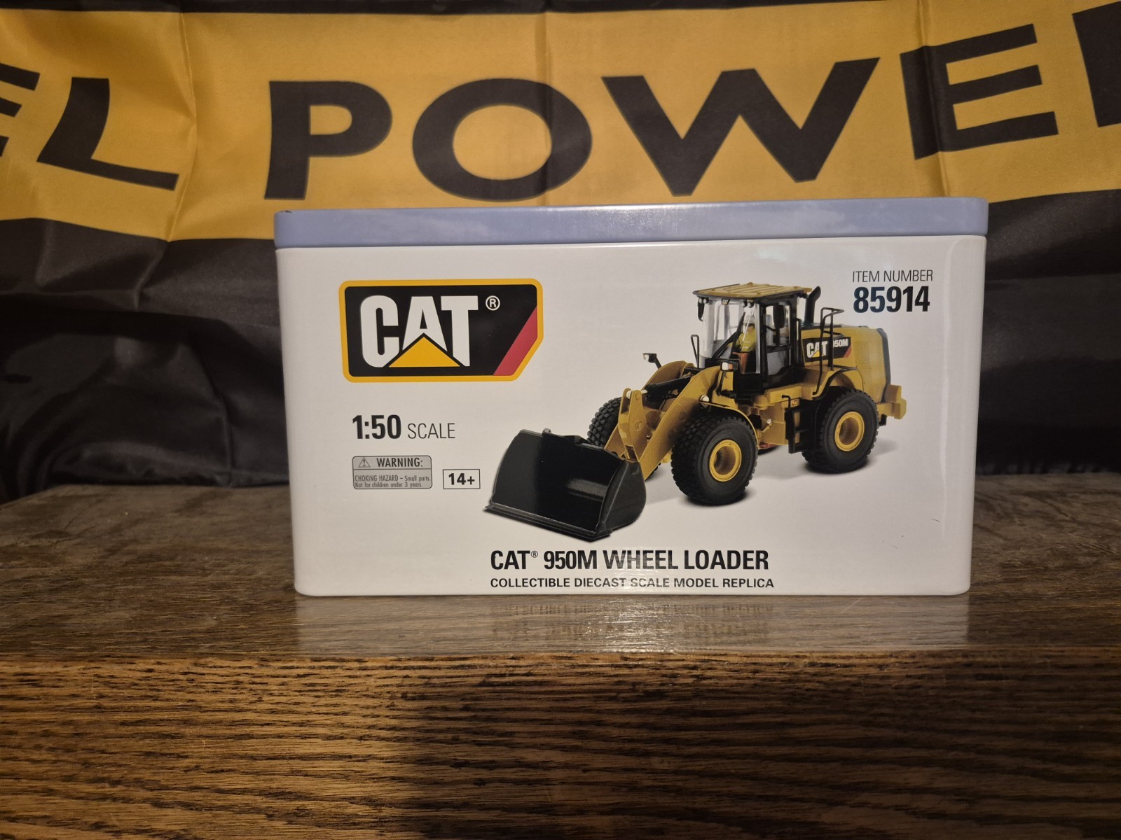 CAT Caterpillar 950M Wheel Loader 1:50 Scale Diecast Model 85914 MB