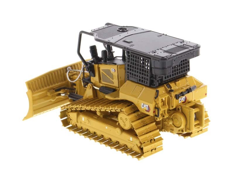 CAT Caterpillar D5 LGP Fire Dozer 1:50 Scale Model – Diecast Masters 85952