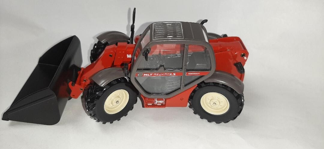 Joal 1/25 Scale MLT 633 284 Telescopic Loader