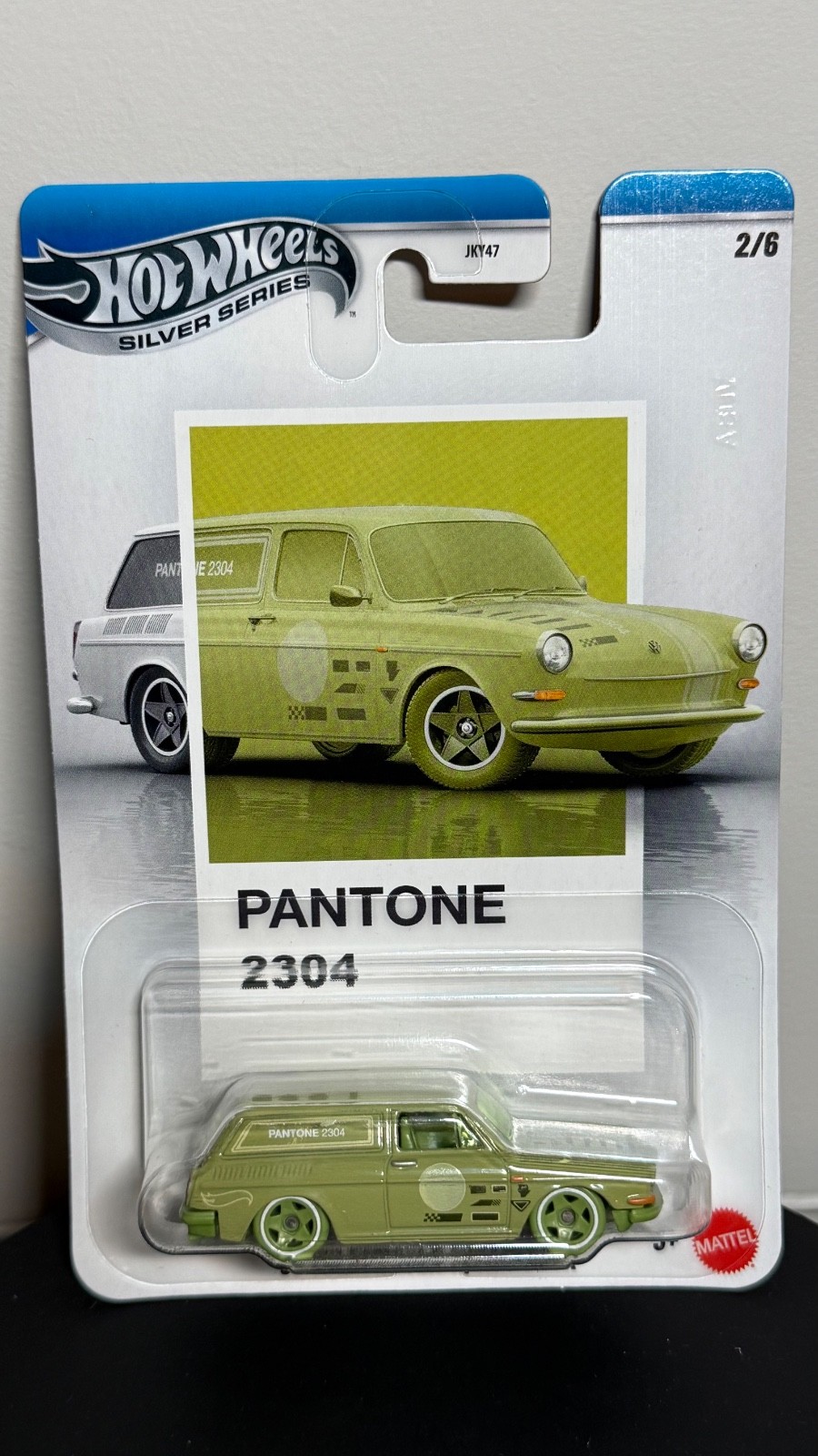 Hot Wheels Silver Series Pantone 2304 Custom 1969 Volkswagen Squareback Diecast