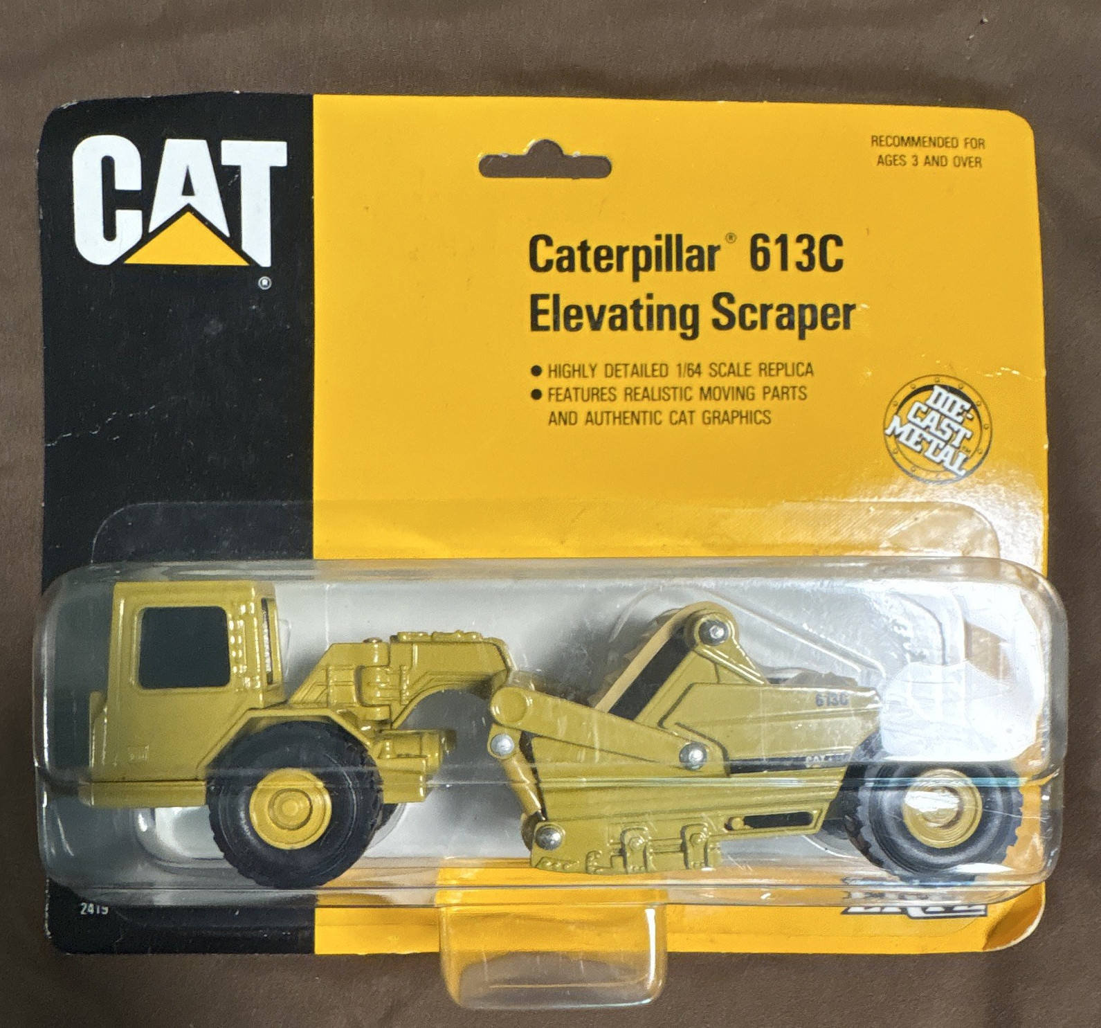 Ertl CAT Caterpillar 613C Elevating Scraper 1:64 Diecast Unopened Box 2419-7HEO