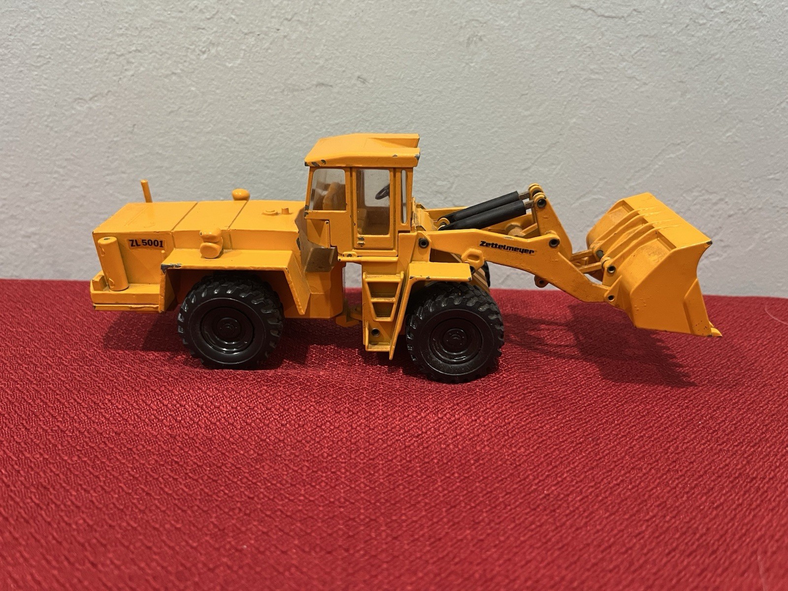 Vintage NZG Modelle No 197 Zettelmeyer ZL 5001 Wheel Loader 1:50 West Germany