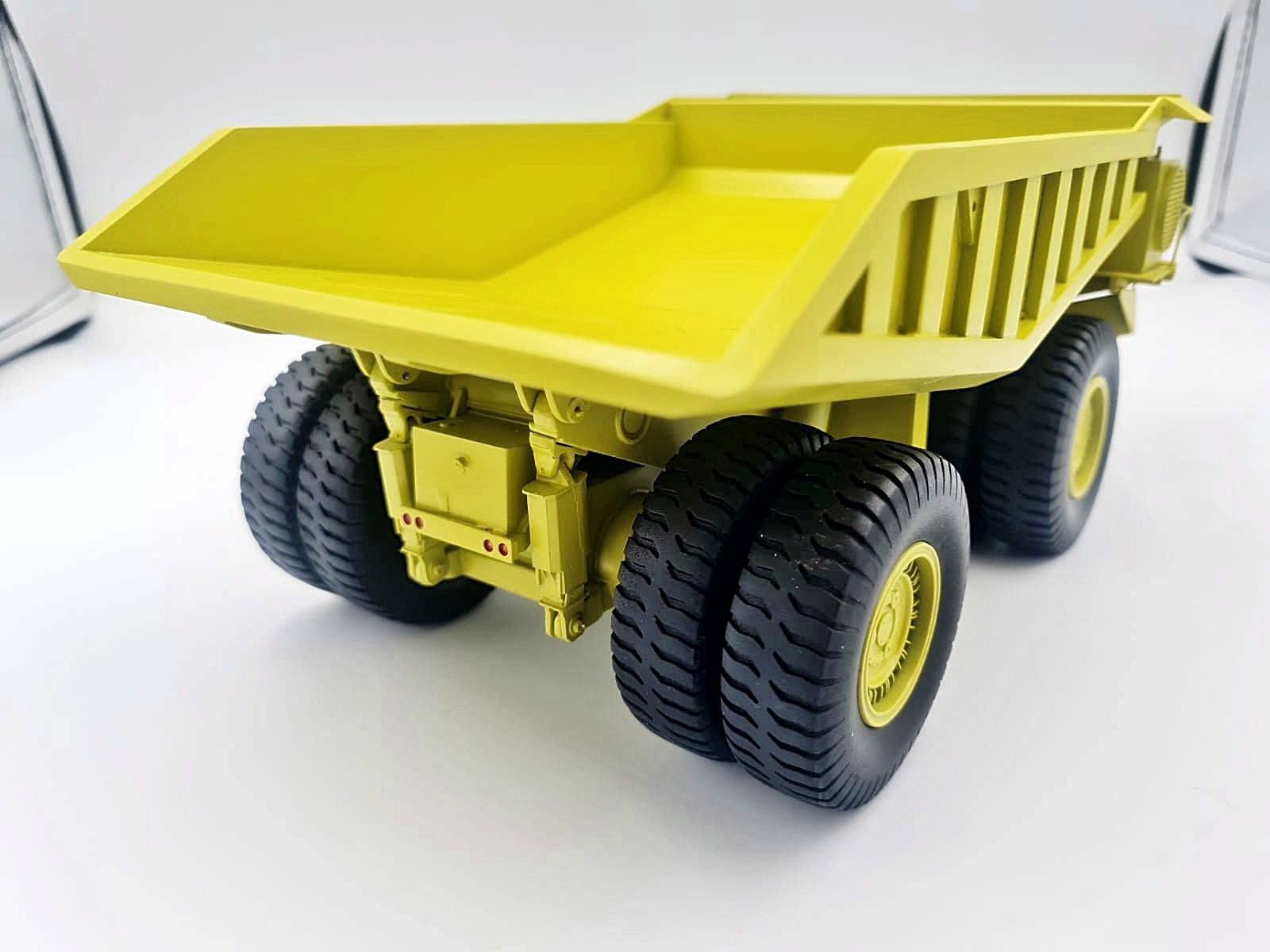 1/50 Euclid R210 Dumper
