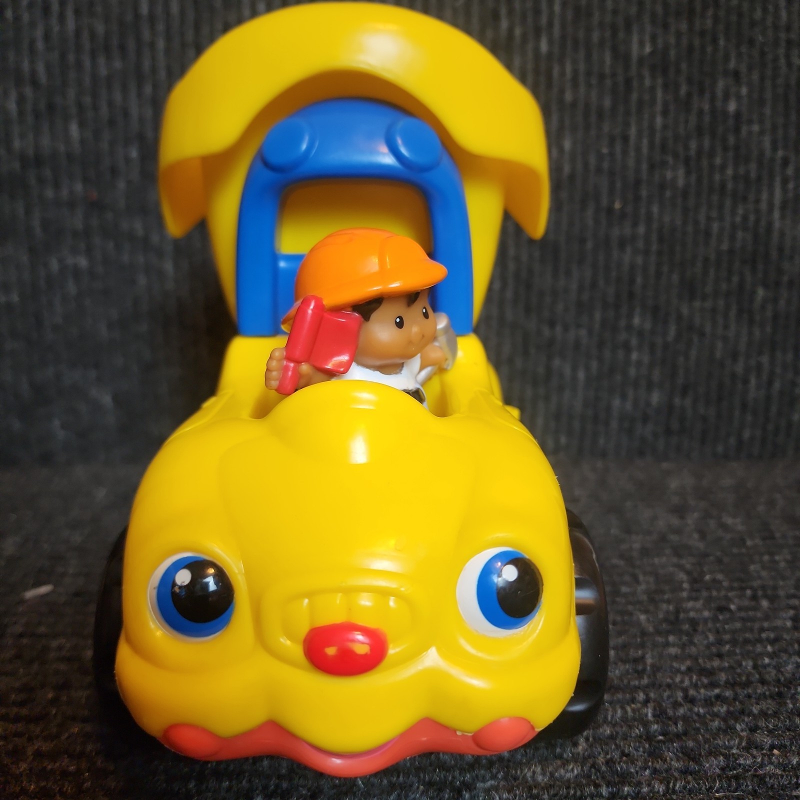Fisher-Price Little People Dump Truck Yellow Red Little Movers Little People 05′