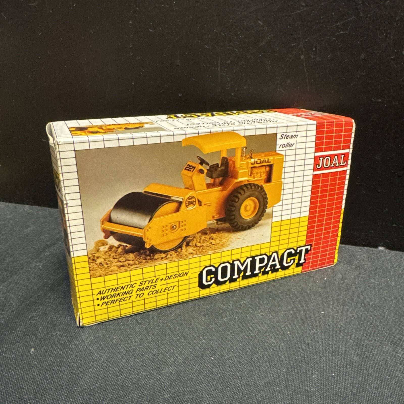 Joal CATERPILLAR #221 STEAM ROLLER 1/50 Scale Diecast NEW